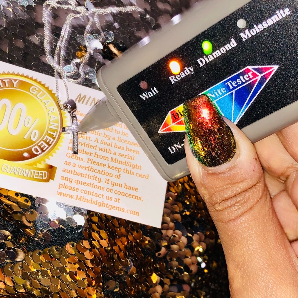 Natural Genuine Real Diamond Cross pendant w/ free chain HUGE CHRISTMAS SALE WOW - Picture 6 of 8